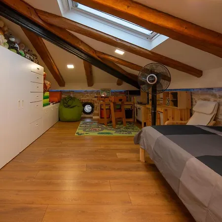 Urban Viktor - Downtown