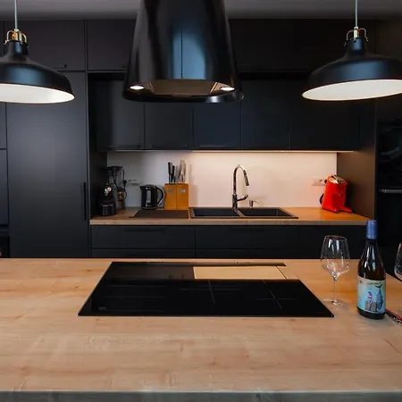 Urban Viktor - Downtown Apartamento Pula