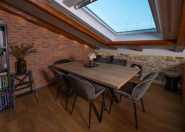 Urban Viktor - Downtown Διαμέρισμα Πούλα